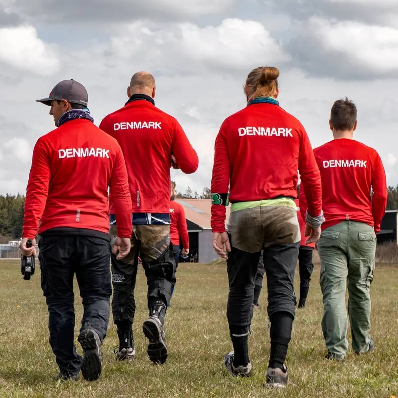 Marcos walking out with the Danish national canopy piloting team